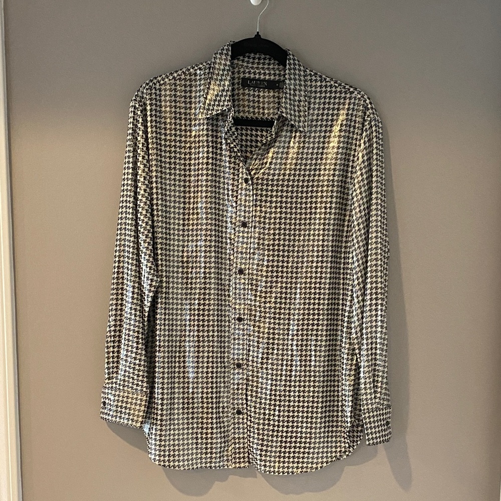 Lauren Ralph Lauren Black and White Houndstooth Button-Down Shirt. NWOT